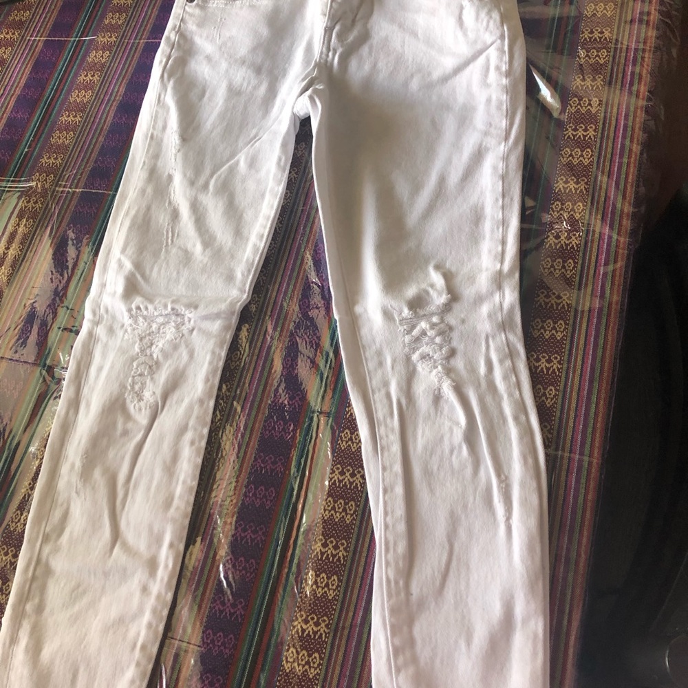 The ripped skinny jeans